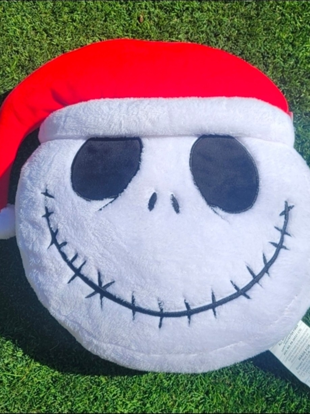 Disney's The Nightmare Before Christmas Jack Skellington 18 Inch Holiday New